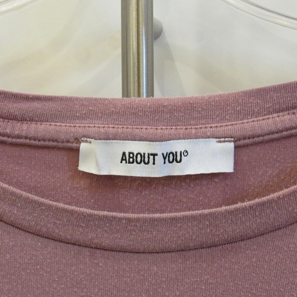 About You© Short-Sleeved T-shirt - Picture 4 of 5